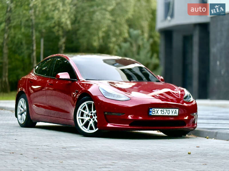 Седан Tesla Model 3 2021 в Тернополе фото 31 Седан Tesla Model 3 2021 в Тернополе