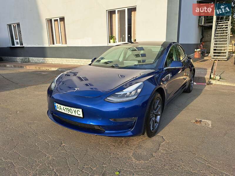 Tesla Model 3 2020 Tesla Model 3 2020