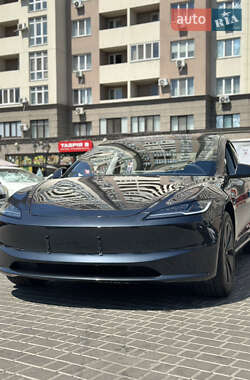 Седан Tesla Model 3 2024 в Одессе