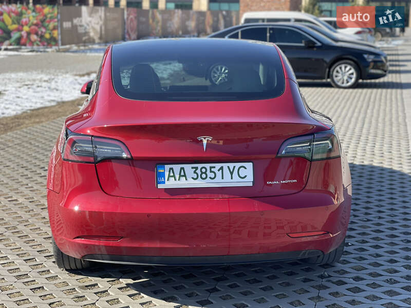 Седан Tesla Model 3 2022 в Львові фото 26 Седан Tesla Model 3 2022 в Львові