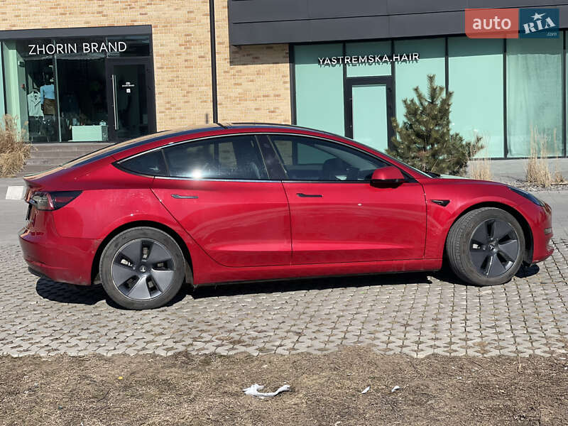 Седан Tesla Model 3 2022 в Львові фото 36 Седан Tesla Model 3 2022 в Львові
