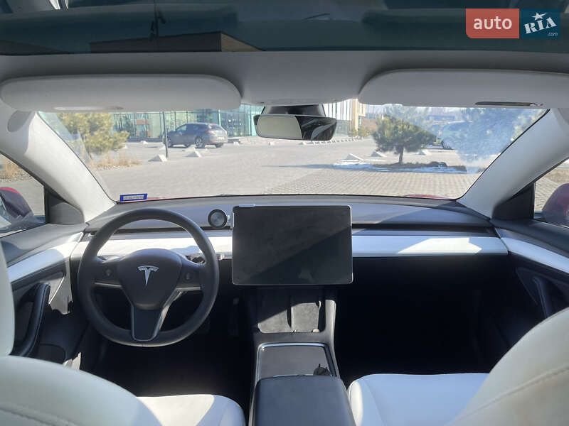 Седан Tesla Model 3 2022 в Львові фото 68 Седан Tesla Model 3 2022 в Львові