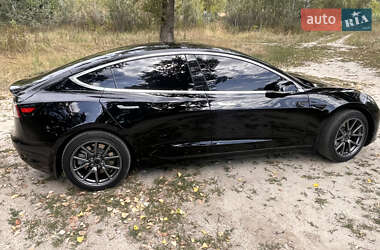 Седан Tesla Model 3 2019 в Кобеляках
