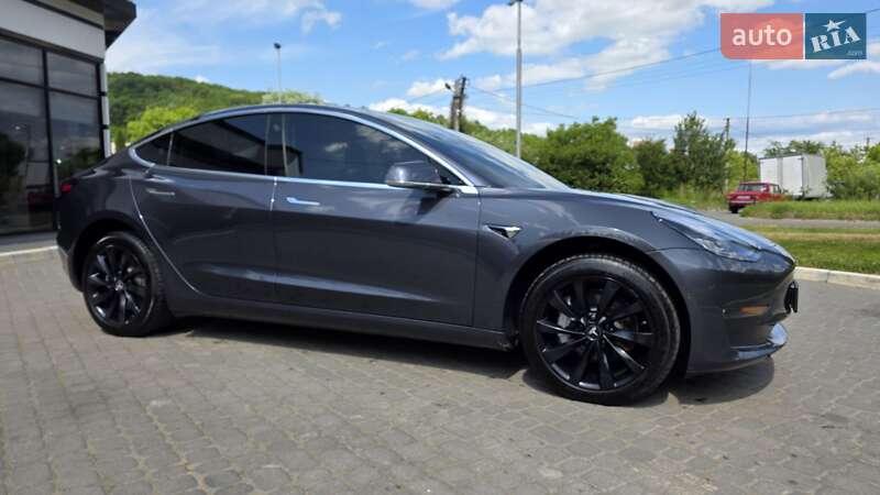 Седан Tesla Model 3 2018 в Львове фото 8 Седан Tesla Model 3 2018 в Львове