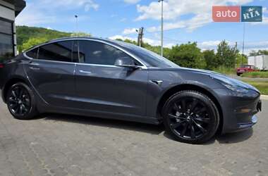 Седан Tesla Model 3 2018 в 