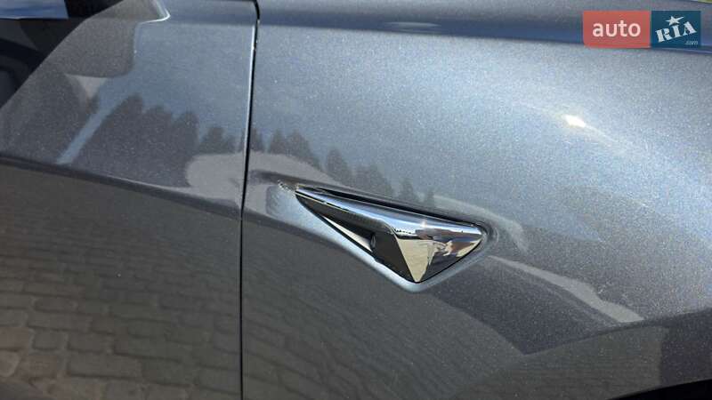 Седан Tesla Model 3 2018 в Львове фото 39 Седан Tesla Model 3 2018 в Львове