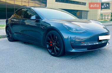 Седан Tesla Model 3 2022 в Запоріжжі