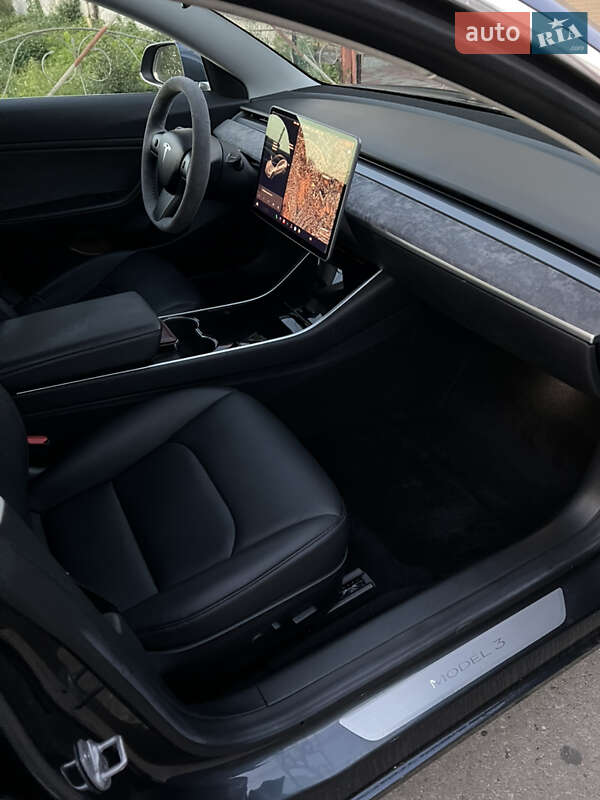 Седан Tesla Model 3 2018 в Ивано-Франковске фото 12 Седан Tesla Model 3 2018 в Ивано-Франковске