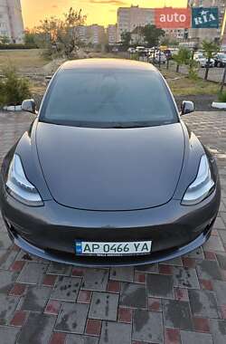 Седан Tesla Model 3 2018 в Запоріжжі