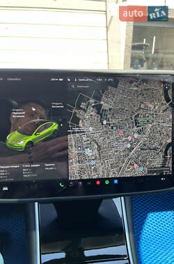 Седан Tesla Model 3 2019 в 