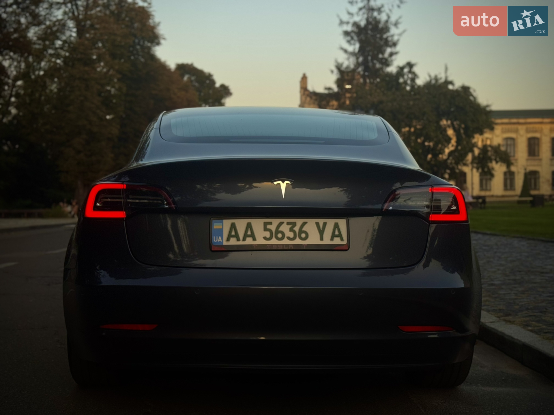 2020 Tesla Model 3 - мініатюра 12