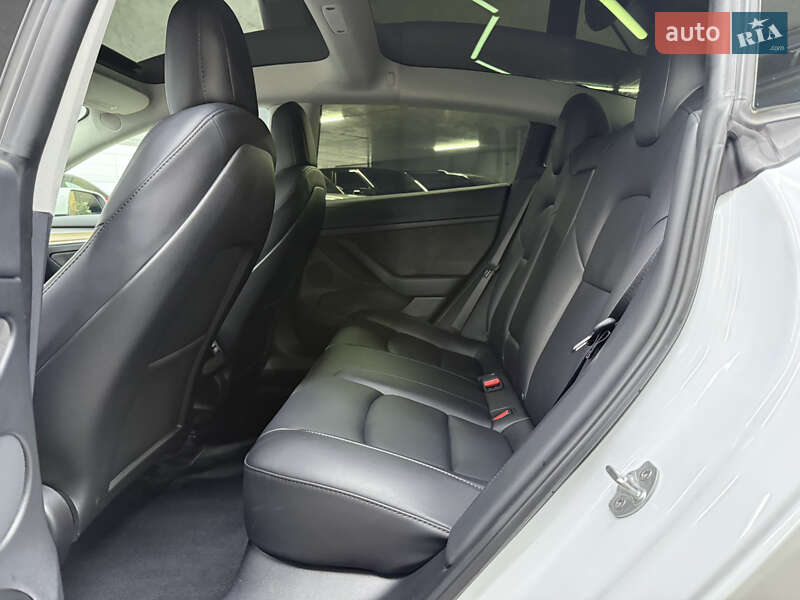 Седан Tesla Model 3 2022 в Одессе фото 24 Седан Tesla Model 3 2022 в Одессе