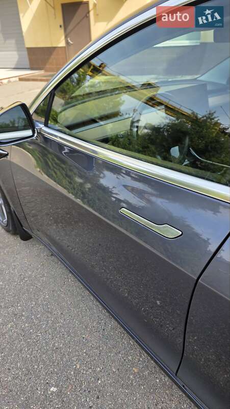 Седан Tesla Model 3 2018 в Харькове фото 25 Седан Tesla Model 3 2018 в Харькове