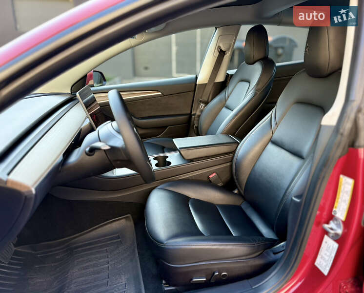 Седан Tesla Model 3 2022 в Харькове