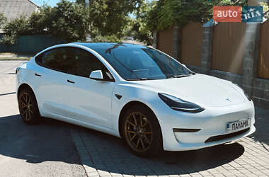 Седан Tesla Model 3 2021 в Білій Церкві