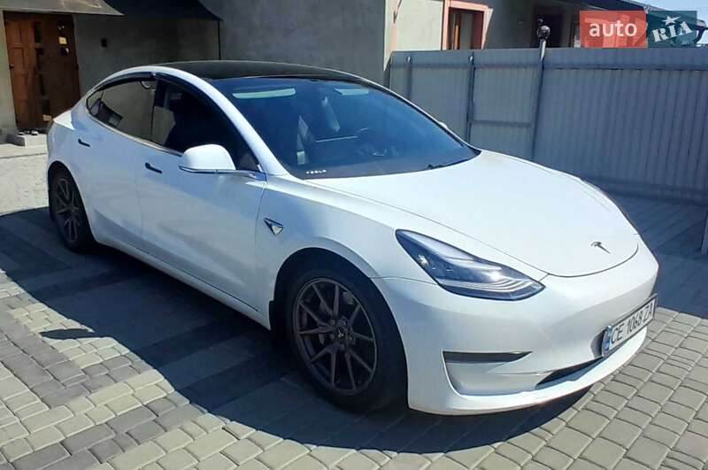 Tesla Model 3 2019