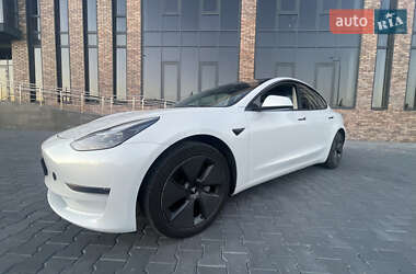 Седан Tesla Model 3 2022 в Вінниці