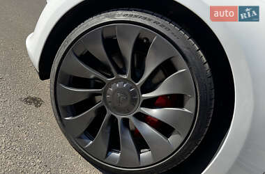 Седан Tesla Model 3 2022 в Харкові