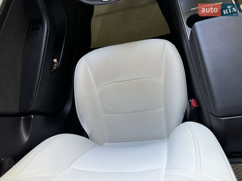 Седан Tesla Model 3 2022 в Харькове фото 35 Седан Tesla Model 3 2022 в Харькове
