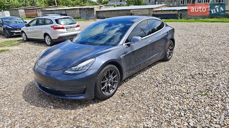 Седан Tesla Model 3 2019 в Кам'янець-Подільському