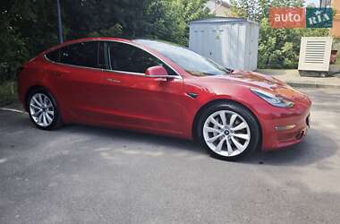 Седан Tesla Model 3 2018 в 
