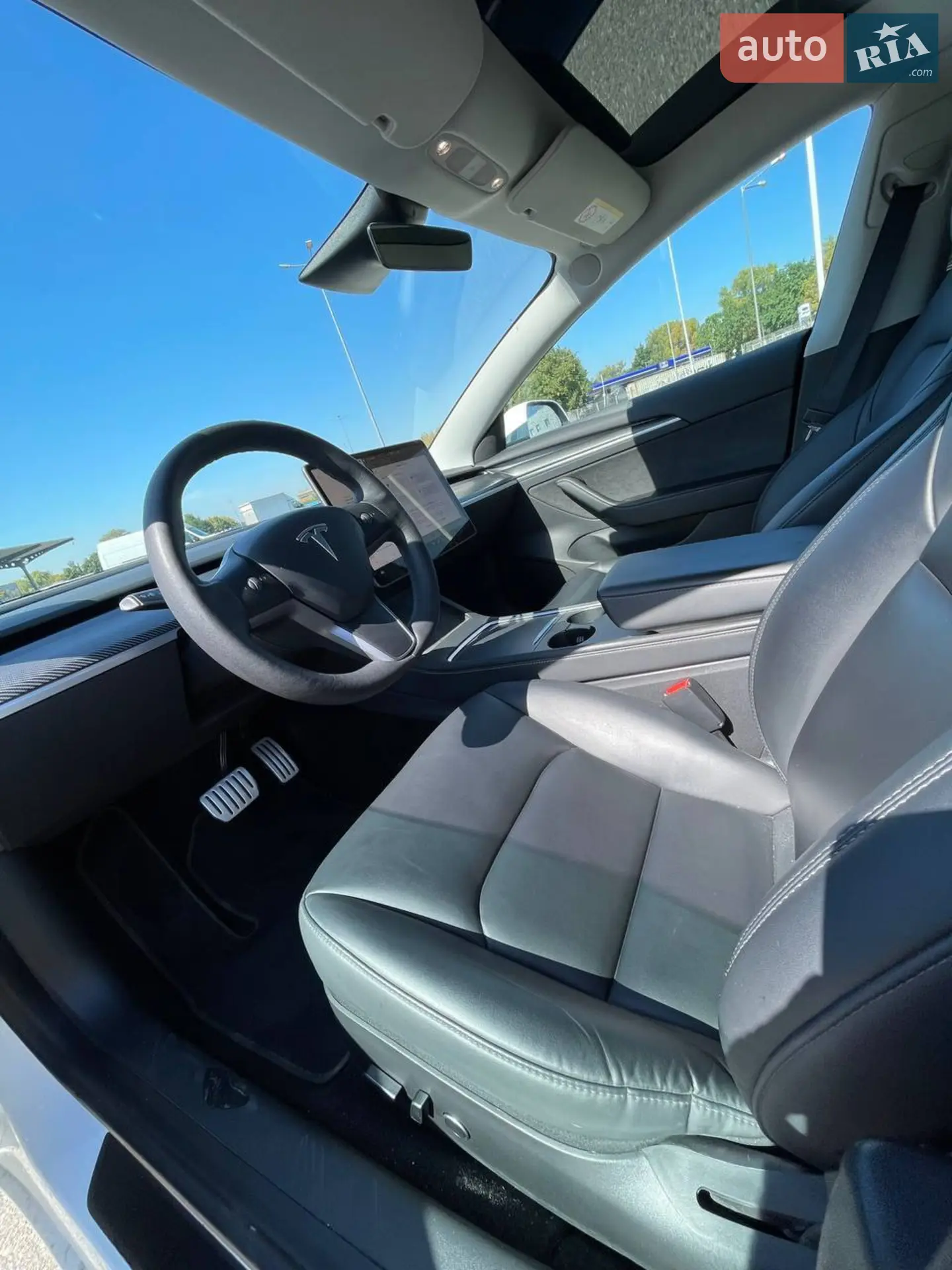 2022 Tesla Model 3 - мініатюра 15