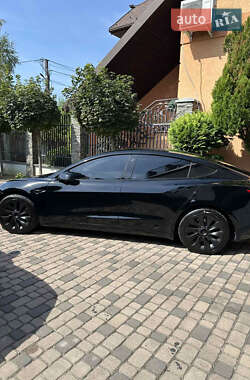 Седан Tesla Model 3 2019 в Мукачево