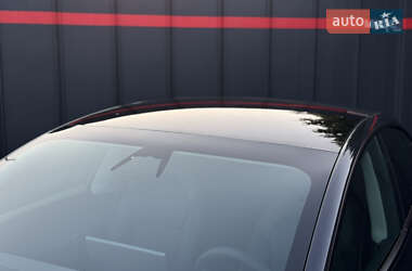 Седан Tesla Model 3 2024 в 