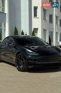 Седан Tesla Model 3 2023 в Житомире