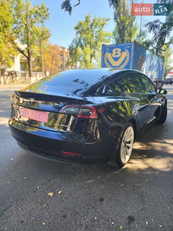 Седан Tesla Model 3 2020 в Одессе