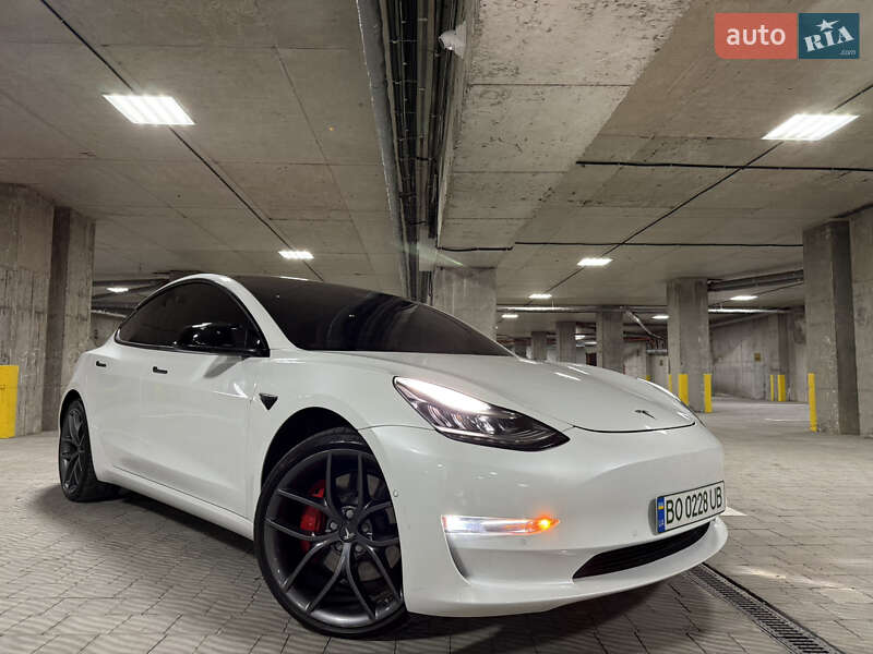 Седан Tesla Model 3 2018 в Тернополе фото 3 Седан Tesla Model 3 2018 в Тернополе