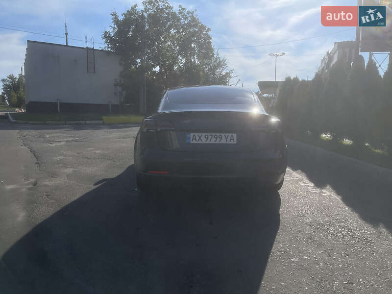 Седан Tesla Model 3 2021 в Харкові