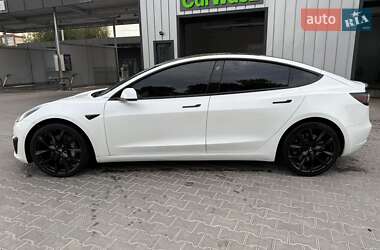 Седан Tesla Model 3 2019 в 