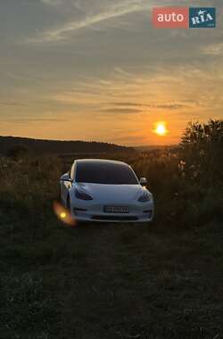 Седан Tesla Model 3 2021 в Харькове