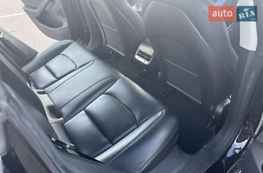 Седан Tesla Model 3 2019 в Кременчуці