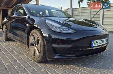 Седан Tesla Model 3 2018 в Житомире