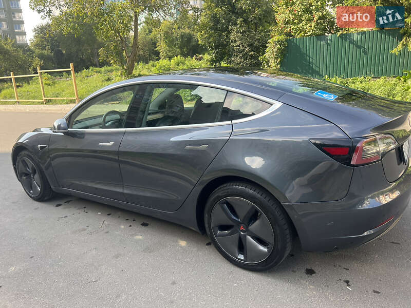 Седан Tesla Model 3 2019 в Львове фото 14 Седан Tesla Model 3 2019 в Львове