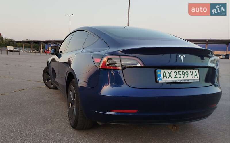 Седан Tesla Model 3 2021 в Харькове