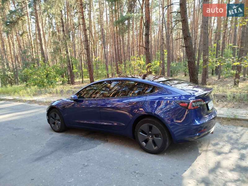 Седан Tesla Model 3 2021 в Харькове