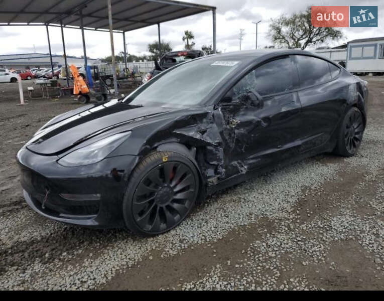 Седан Tesla Model 3 2021 в Тернополі