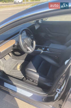 Седан Tesla Model 3 2018 в 