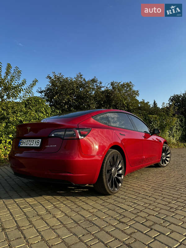 Седан Tesla Model 3 2022 в Одесі