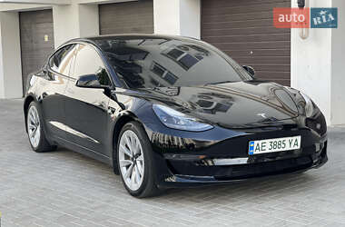 Седан Tesla Model 3 2022 в Днепре