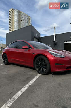 Седан Tesla Model 3 2019 в Харкові