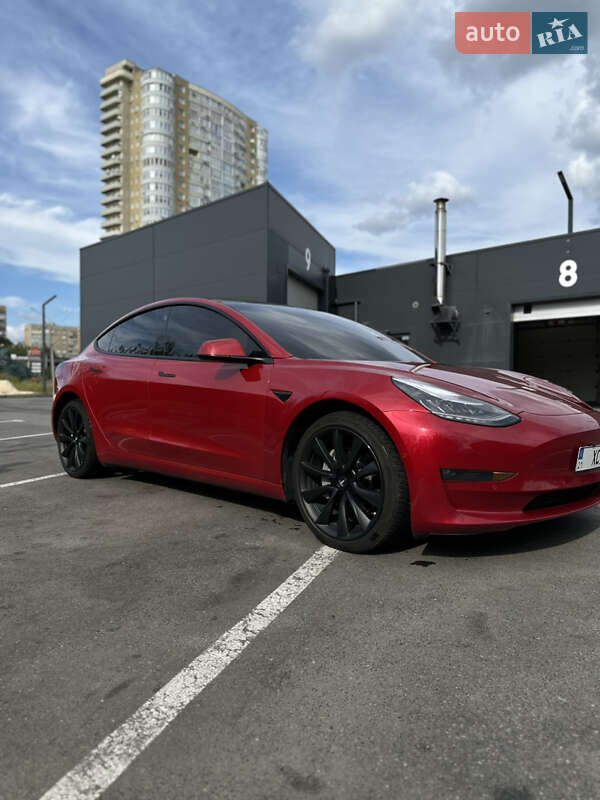 Tesla Model 3 2019