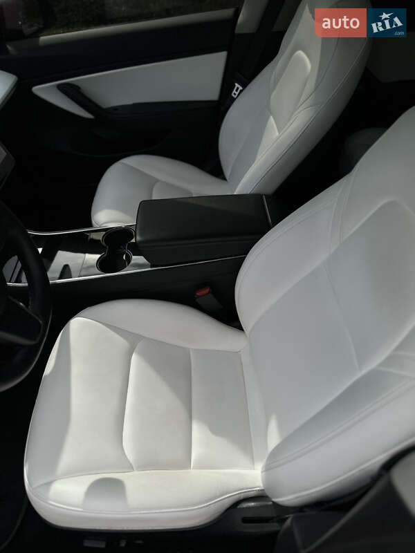 Седан Tesla Model 3 2019 в Харькове фото 12 Седан Tesla Model 3 2019 в Харькове