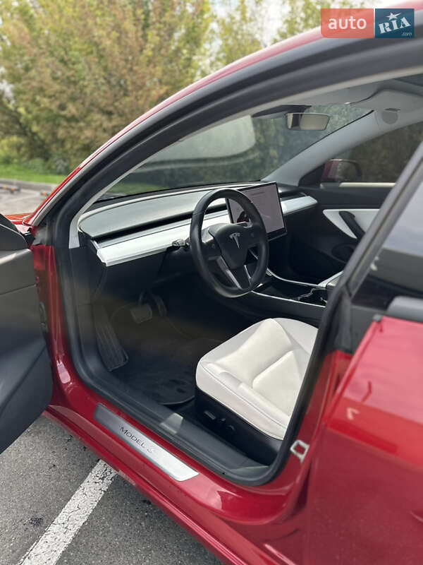 Седан Tesla Model 3 2019 в Харькове фото 14 Седан Tesla Model 3 2019 в Харькове