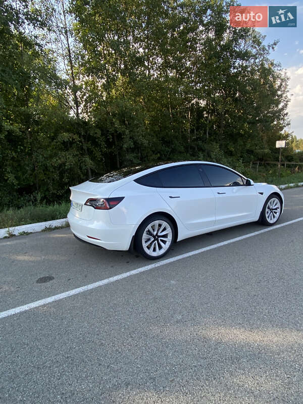 Седан Tesla Model 3 2022 в Києві фото 3 Седан Tesla Model 3 2022 в Києві