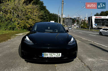 Седан Tesla Model 3 2018 в 