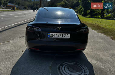 Седан Tesla Model 3 2018 в 